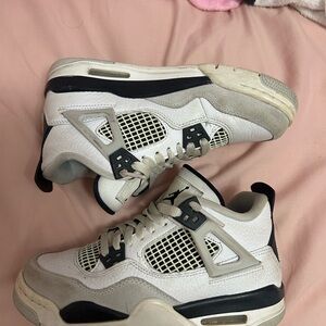 Air Jordan 4 Retro White/Black Sneakers